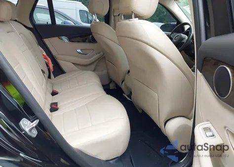 2017 Mercedes-Benz Glc 300 4Matic из США, поврежденный, VIN WDC0G4KB5HF139321